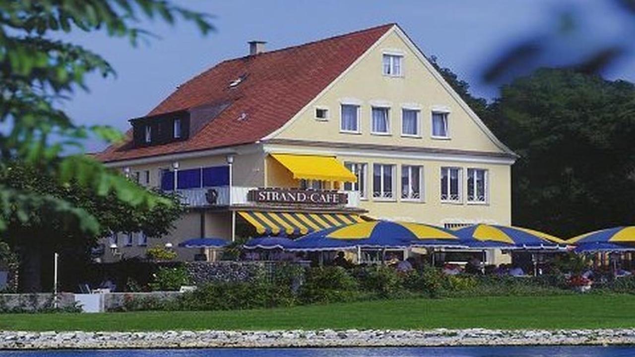 Hotel Strand-Cafe Mit Gaestehaus Charlotte Лангенарген Екстериор снимка